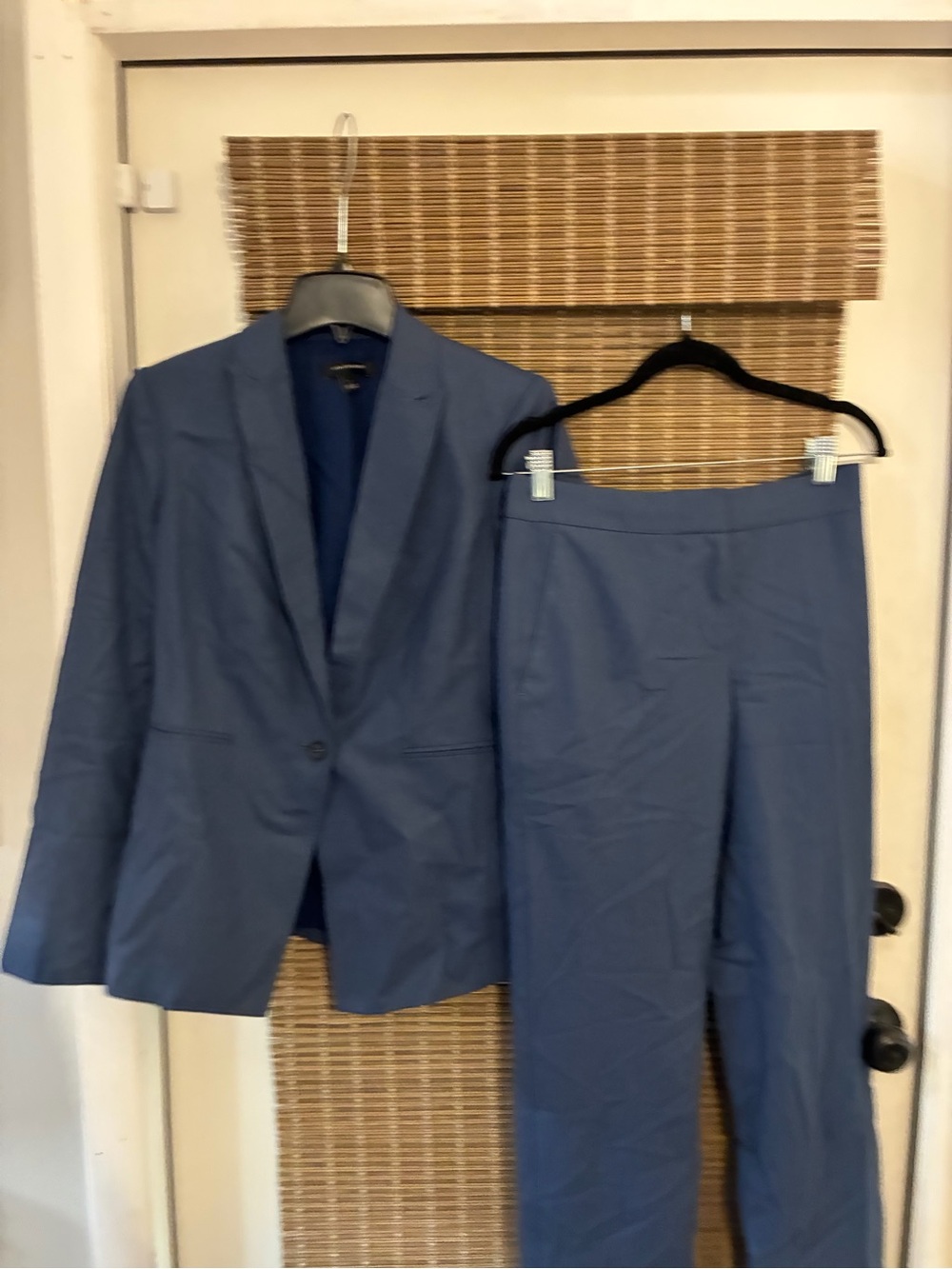 Ann Taylor size 2 Slate Blue Suit Blazer & Pants